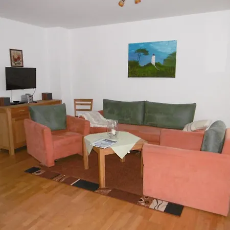 Fewo_s Alter Gutshof We15569 Appartement Sellin (Rugen)